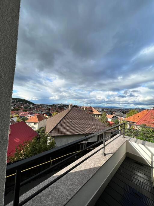 Central Apartment With Panoramic View Braşov Exteriör bild